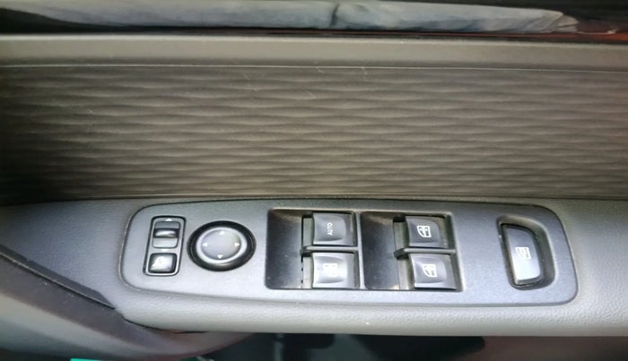 2022 Renault Kiger RXZ TURBO CVT, Petrol, Automatic, 4,695 km, interior