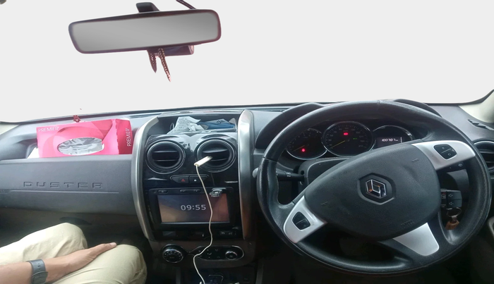 2018 Renault Duster 110 PS RXZ 4X2 AMT DIESEL, Diesel, Automatic, 1,00,707 km, interior