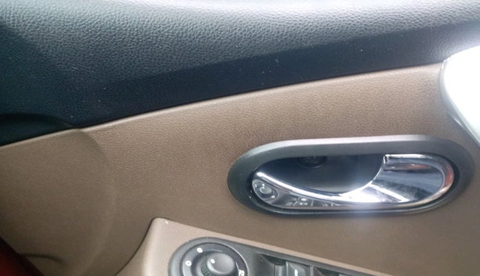 2018 Renault Duster 110 PS RXZ 4X2 AMT DIESEL, Diesel, Automatic, 1,00,707 km, interior