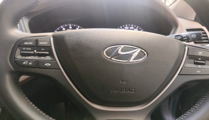 2020 Hyundai Elite i20 ASTA 1.2 (O), Petrol, Manual, 34,469 km, interior