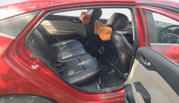 2018 Hyundai Verna 1.6 CRDI SX + AT, Diesel, Automatic, 50,303 km, interior