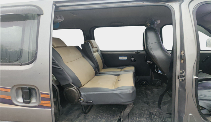 2019 Maruti Eeco 5 STR WITH A/C+HTR, Petrol, Manual, 55,680 km, interior