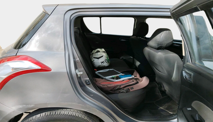 2015 Maruti Swift VXI, Petrol, Manual, 42,269 km, interior