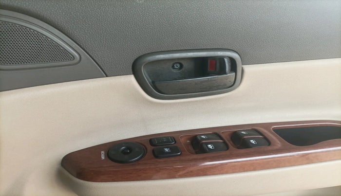 2010 Hyundai Verna TRANSFORM 1.6 VTVT, Petrol, Manual, 62,535 km, interior