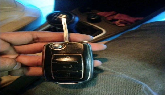 2013 Volkswagen Vento HIGHLINE DIESEL 1.6, Diesel, Manual, 1,10,042 km, interior