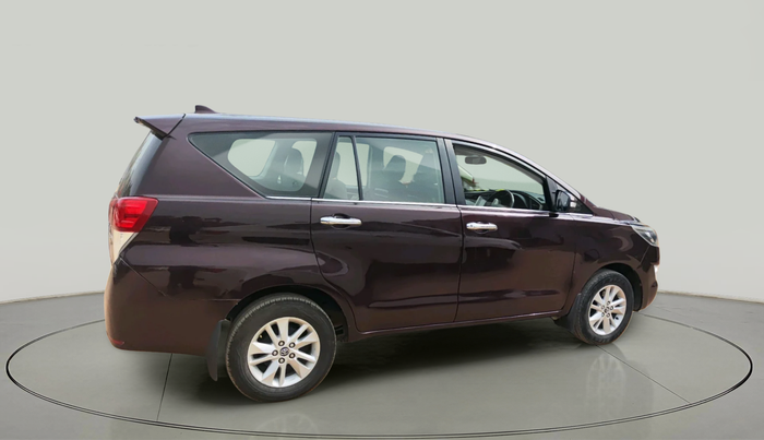 2016 Toyota Innova Crysta 2.4 VX 7 STR, Diesel, Manual, 1,84,562 km, exterior