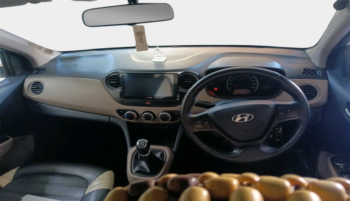 2016 Hyundai Grand i10 SPORTZ 1.2 KAPPA VTVT, Petrol, Manual, 47,369 km, interior