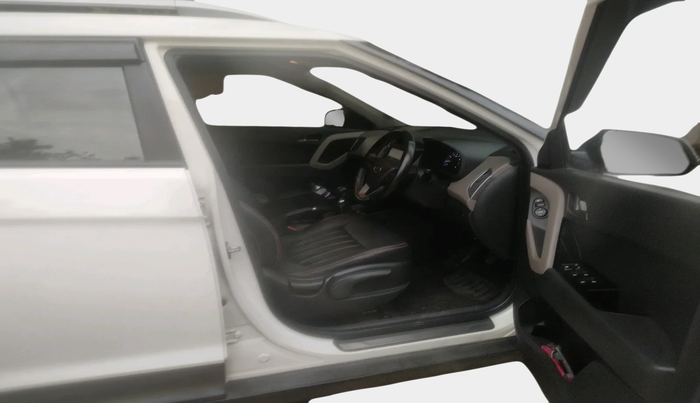 2017 Hyundai Creta SX PLUS 1.6 PETROL, Petrol, Manual, 92,190 km, interior