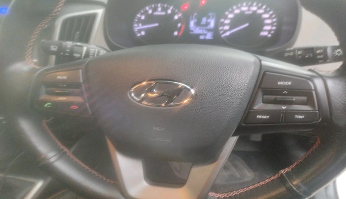 2017 Hyundai Creta SX PLUS 1.6 PETROL, Petrol, Manual, 92,190 km, interior