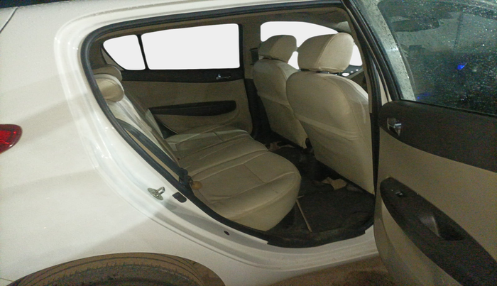 2013 Hyundai i20 SPORTZ 1.2, Petrol, Manual, 46,333 km, interior