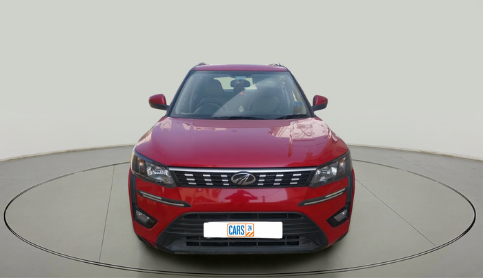 2020 Mahindra XUV300 W6 1.2 PETROL, Petrol, Manual, 68,252 km, exterior