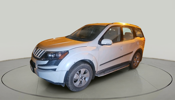 2014 Mahindra XUV500 W8, Diesel, Manual, 80,566 km, exterior