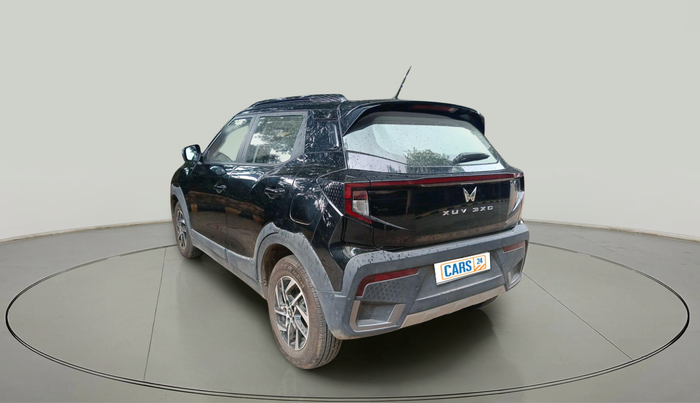 2024 Mahindra XUV 3XO AX5 1.2 L TCMPFI AT, Petrol, Automatic, 2,808 km, exterior