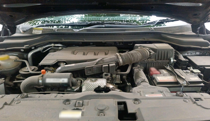 2024 Mahindra XUV 3XO AX5 1.2 L TCMPFI AT, Petrol, Automatic, 2,808 km, exterior