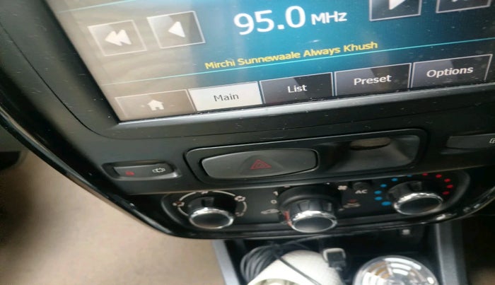 2014 Renault Duster 85 PS RXL DIESEL, Diesel, Manual, 36,910 km, interior