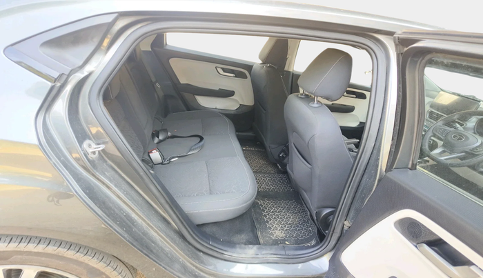 2024 Tata ALTROZ XZ PETROL, Petrol, Manual, 10,848 km, interior