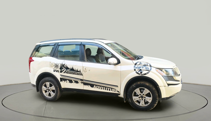 2013 Mahindra XUV500 W8, Diesel, Manual, 20,60,101 km, exterior