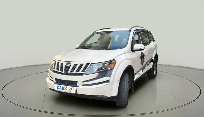 2013 Mahindra XUV500 W8, Diesel, Manual, 20,60,101 km, exterior