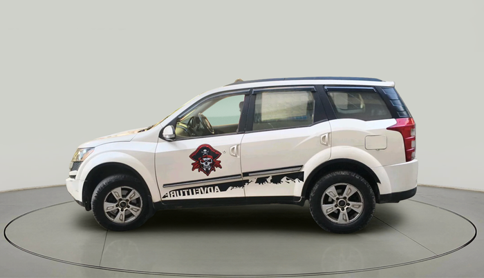 2013 Mahindra XUV500 W8, Diesel, Manual, 20,60,101 km, exterior