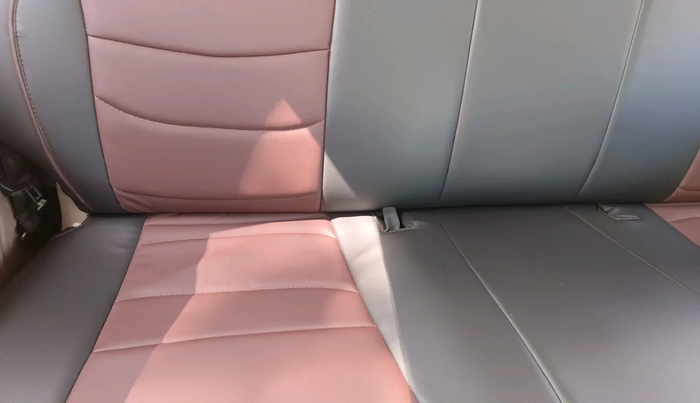 2017 Mahindra TUV300 T8 AMT, Diesel, Automatic, 95,509 km, interior