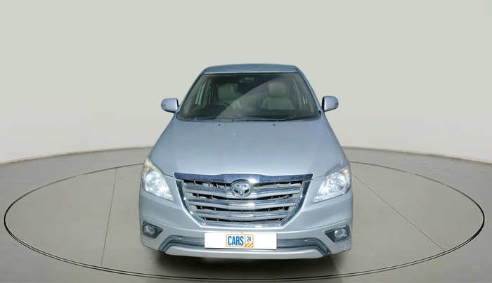 2014 Toyota Innova 2.5 VX 7 STR, Diesel, Manual, 83,978 km, exterior