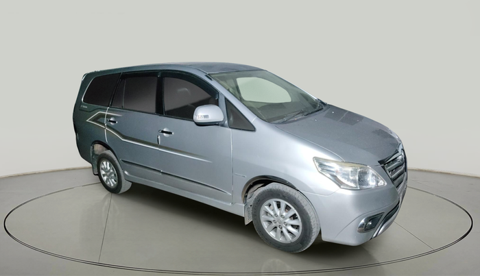 2014 Toyota Innova 2.5 VX 7 STR, Diesel, Manual, 83,978 km, exterior