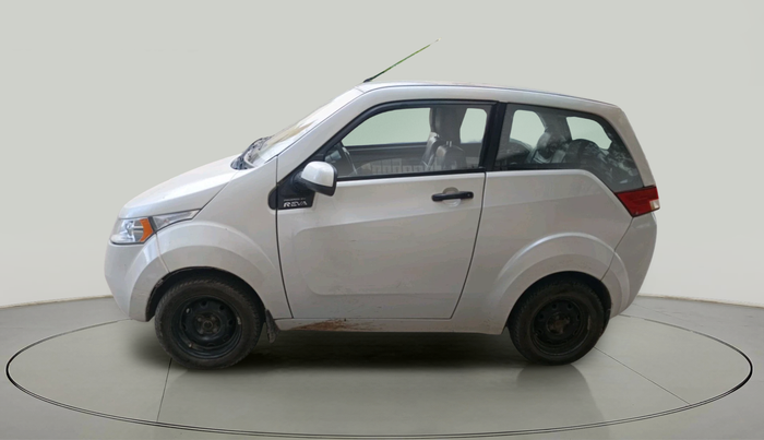 2015 Mahindra E2O T2, Electric, Automatic, 73,976 km, exterior