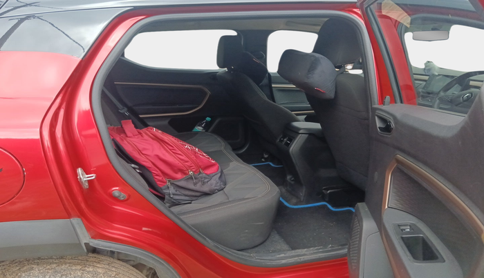 2022 Renault Kiger RXT (O) AMT DUAL TONE, Petrol, Automatic, 44,840 km, interior