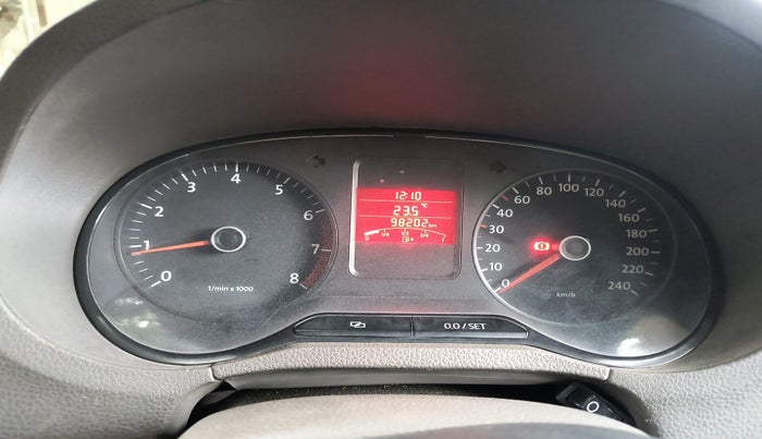 2011 Volkswagen Vento TRENDLINE 1.6, Petrol, Manual, 98,202 km, interior