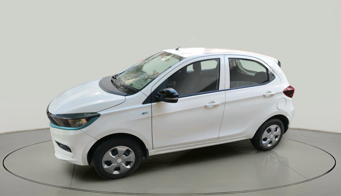 2024 Tata TIAGO EV XT MEDIUM RANGE, Electric, Automatic, 3,101 km, exterior