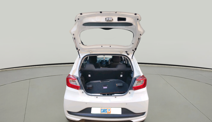 2024 Tata TIAGO EV XT MEDIUM RANGE, Electric, Automatic, 3,101 km, exterior