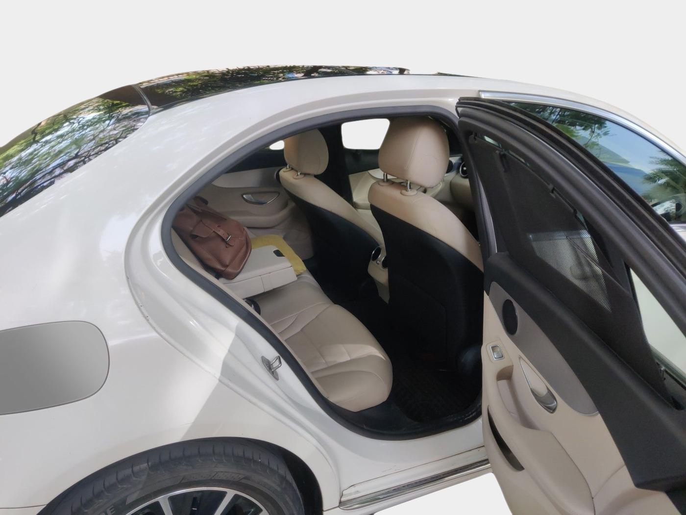2019 Mercedes Benz C Class 220d, Diesel, Automatic, 35,740 km, interior