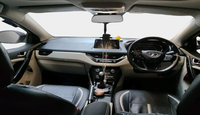 2020 Tata NEXON XZ PLUS PETROL SUNROOF, Petrol, Manual, 32,301 km, interior
