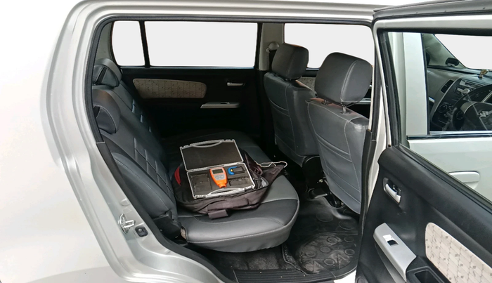 2015 Maruti Wagon R 1.0 LXI, Petrol, Manual, 55,029 km, interior