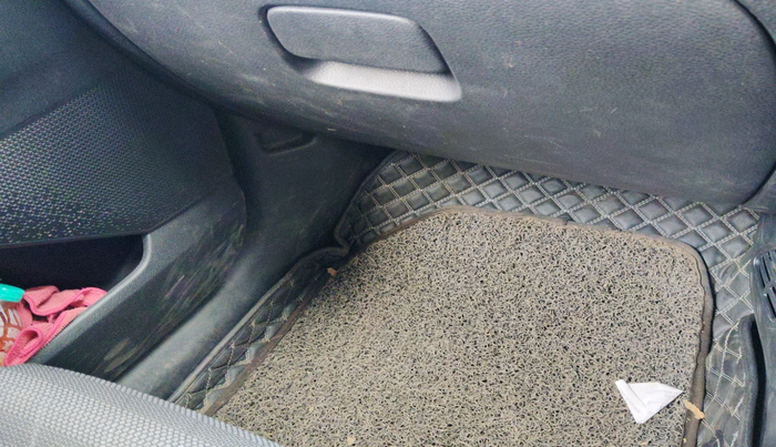 2023 KIA SONET HTK PLUS 1.2, Petrol, Manual, 30,983 km, interior