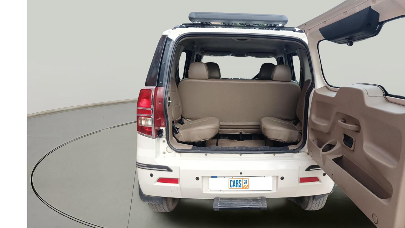 2015 Mahindra TUV300 T8, Diesel, Manual, 74,611 km, exterior
