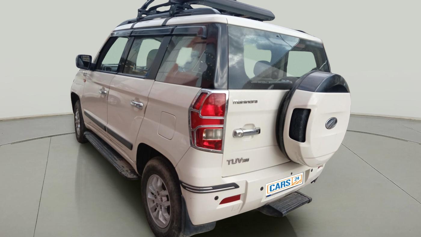 2015 Mahindra TUV300 T8, Diesel, Manual, 74,611 km, exterior