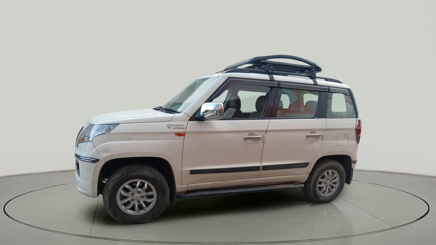 2015 Mahindra TUV300 T8, Diesel, Manual, 74,611 km, exterior