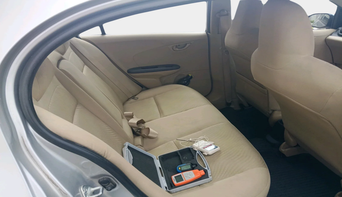 2013 Honda Amaze 1.5L I-DTEC S, Diesel, Manual, 50,344 km, interior