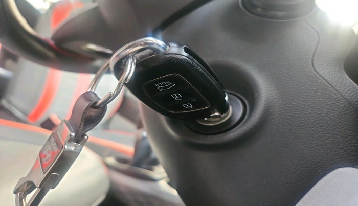 2020 Hyundai GRAND I10 NIOS SPORTZ 1.2 KAPPA VTVT, Petrol, Manual, 25,857 km, interior