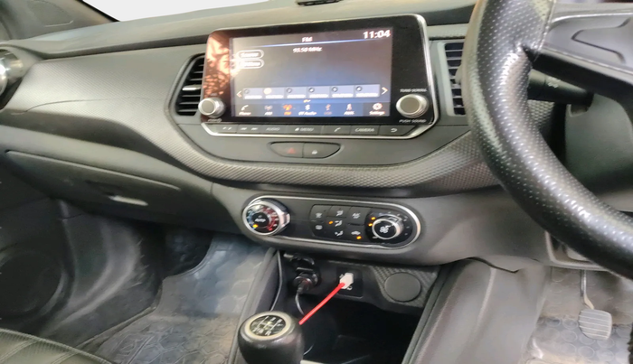 2019 Nissan Kicks XV 1.5, Petrol, Manual, 40,315 km, interior