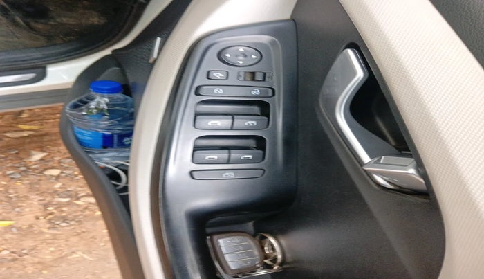 2022 Hyundai Creta SX (O) IVT 1.5 PETROL, Petrol, Automatic, 39,403 km, interior