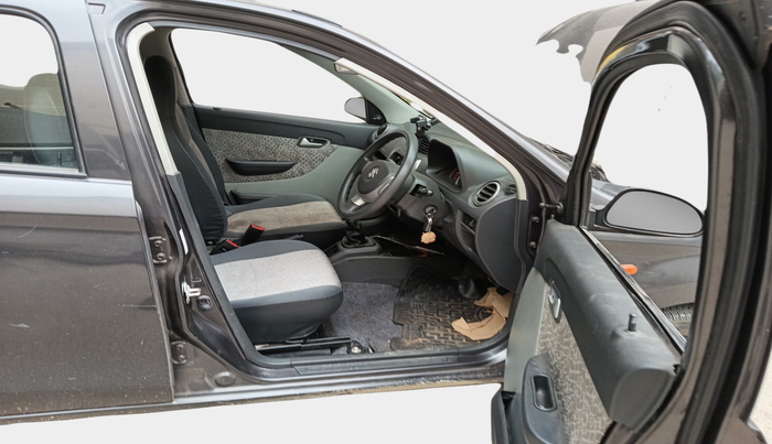 2017 Maruti Alto 800 LXI, Petrol, Manual, 20,084 km, interior
