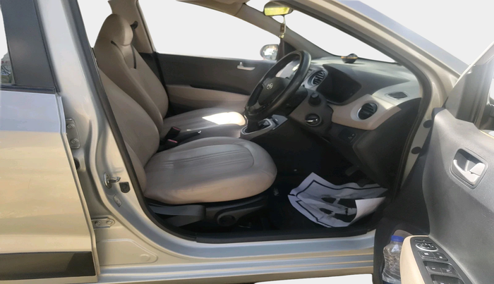 2014 Hyundai Xcent S (O) 1.2, Petrol, Manual, 74,083 km, interior