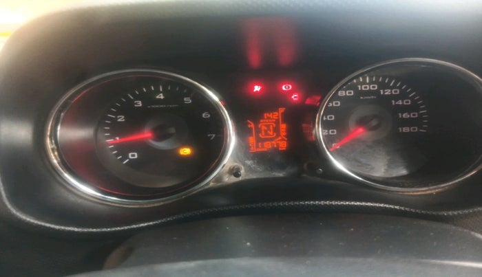 2016 Mahindra TUV300 T8, Diesel, Manual, 1,18,778 km, interior