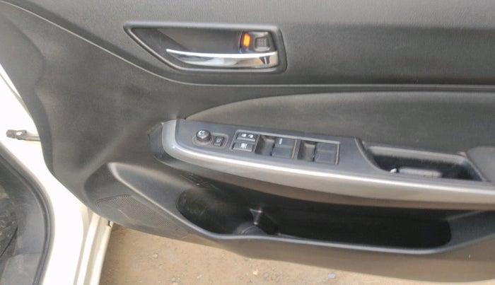 2018 Maruti Swift ZXI AMT, Petrol, Automatic, 58,270 km, interior