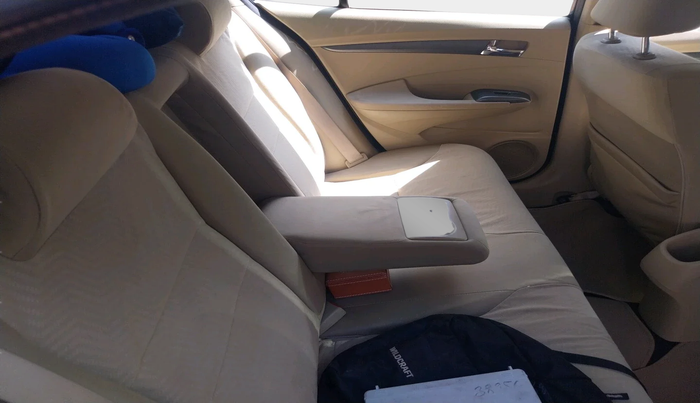 2013 Honda City 1.5L I-VTEC V MT, Petrol, Manual, 1,07,987 km, interior