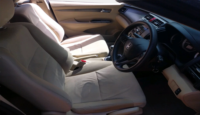 2013 Honda City 1.5L I-VTEC V MT, Petrol, Manual, 1,07,987 km, interior