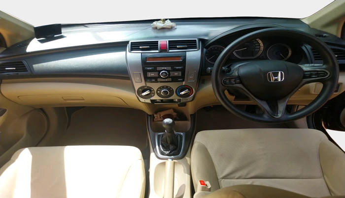 2013 Honda City 1.5L I-VTEC V MT, Petrol, Manual, 1,07,987 km, interior