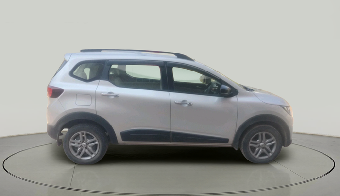 2023 Renault TRIBER RXZ, Petrol, Manual, 39,344 km, exterior